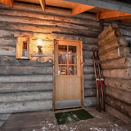 Holiday Ylläsniesta 5 E 12 Äkäslompolo