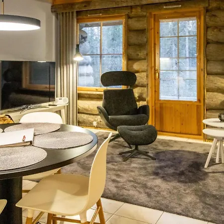 Semesterbostad Holiday Ylläsniesta 5 E 12
